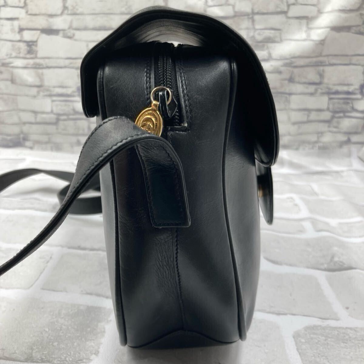 希少】GUCCI オールドグッチ メンズ ショルダーバッグ 希少】GUCCI オールドグッチ メンズ ショルダーバッグ