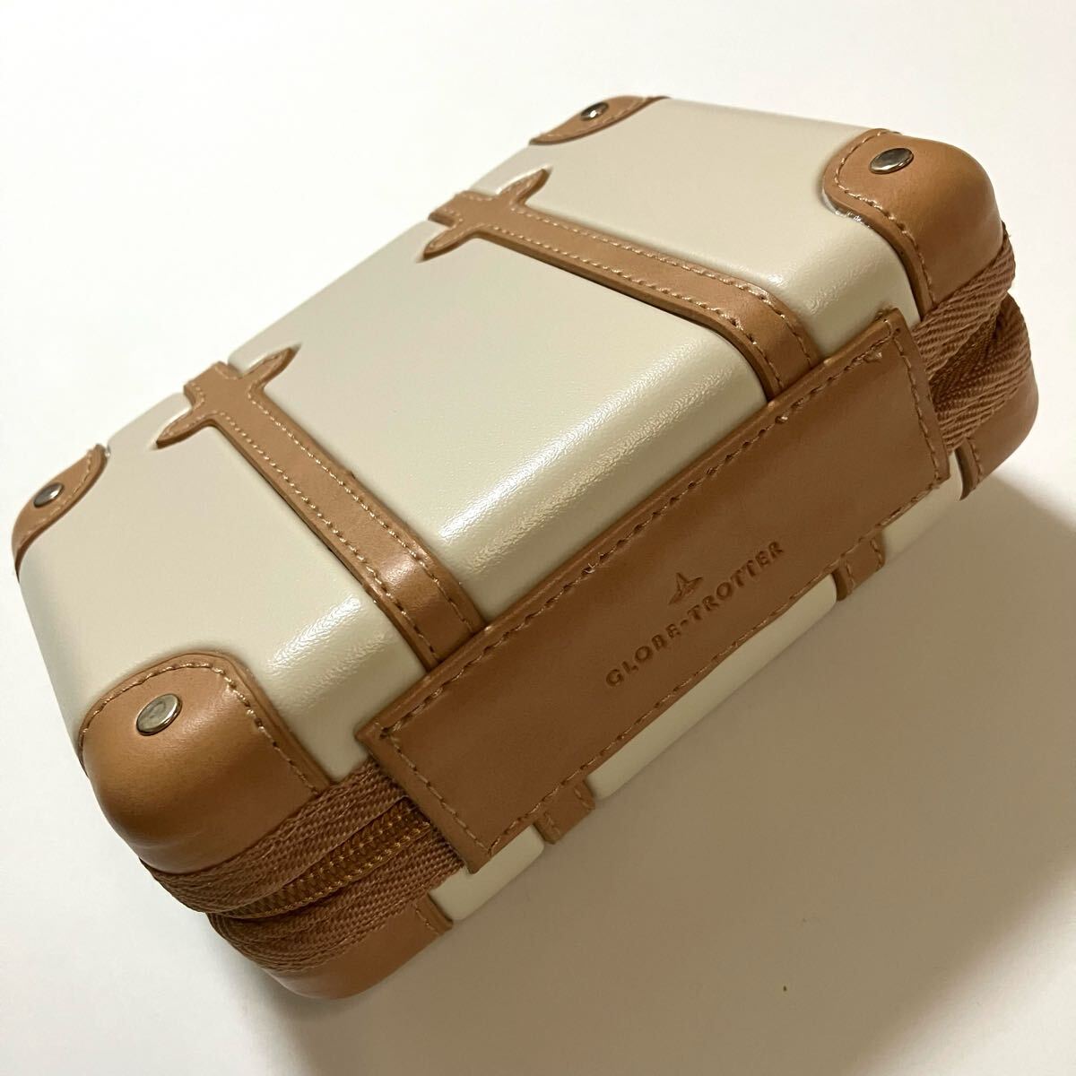 GLOBE TROTTER ANA 国際線 First Class アメニティ ☆ グローブ GLOBE TROTTER ANA 国際線 First Class アメニティ ☆ グローブ