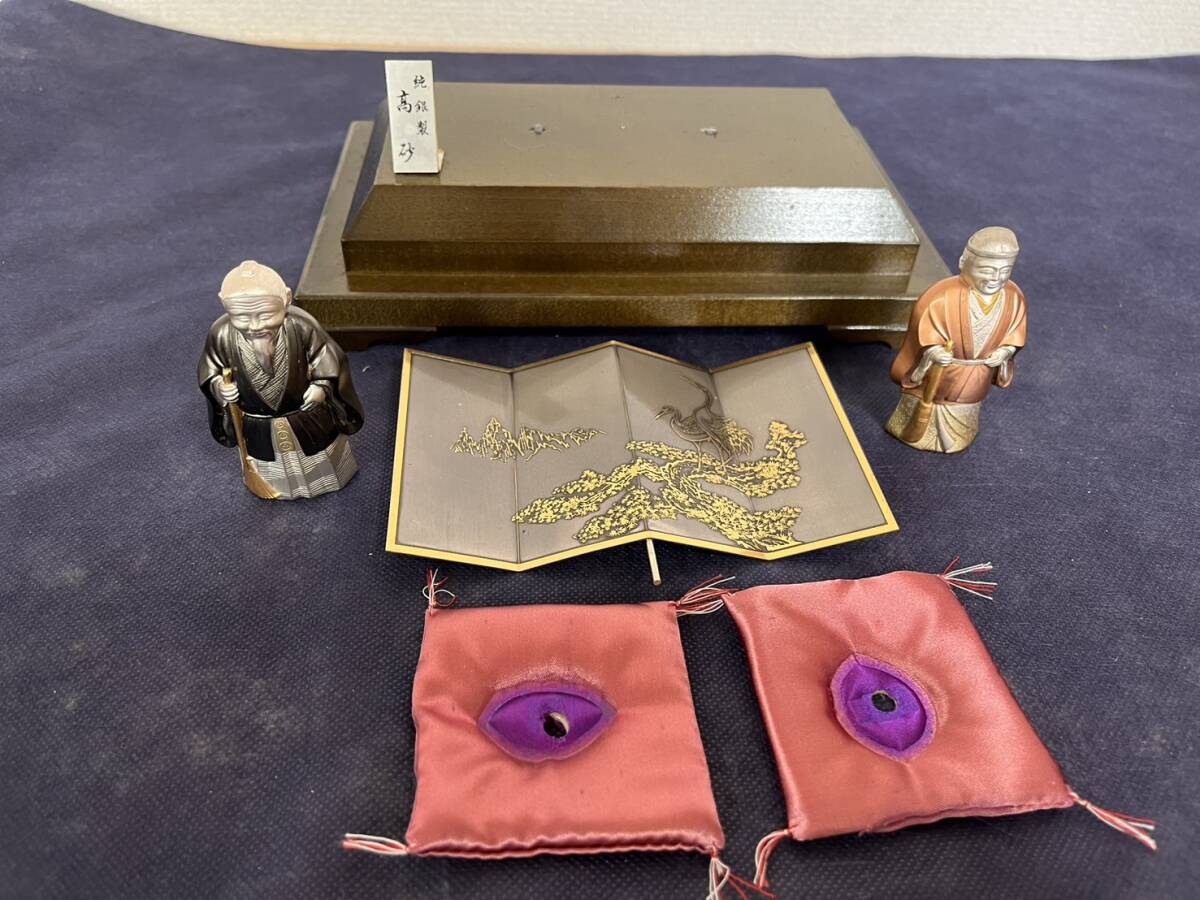 純銀製 高砂 置物 人形 台付 ガラスケース 金属工芸(置物)|売買 純銀製 高砂 置物 人形 台付 ガラスケース 金属工芸(置物)|売買