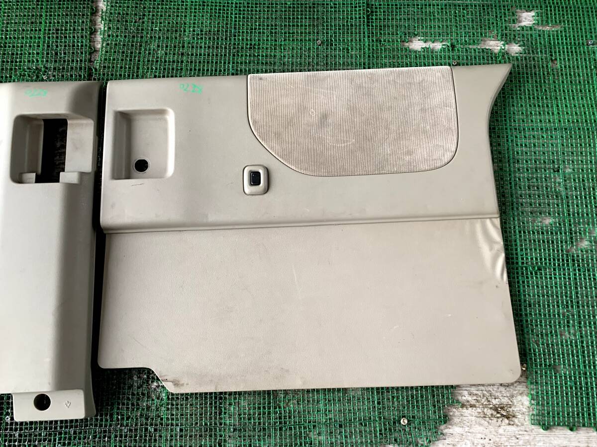 ●即決値段●250228 ダイハツ アトレー S321G S331G ドア 內(nèi)張りパネル 內(nèi)張り カバー 內(nèi)貼り トリム 一臺分　4枚セット　