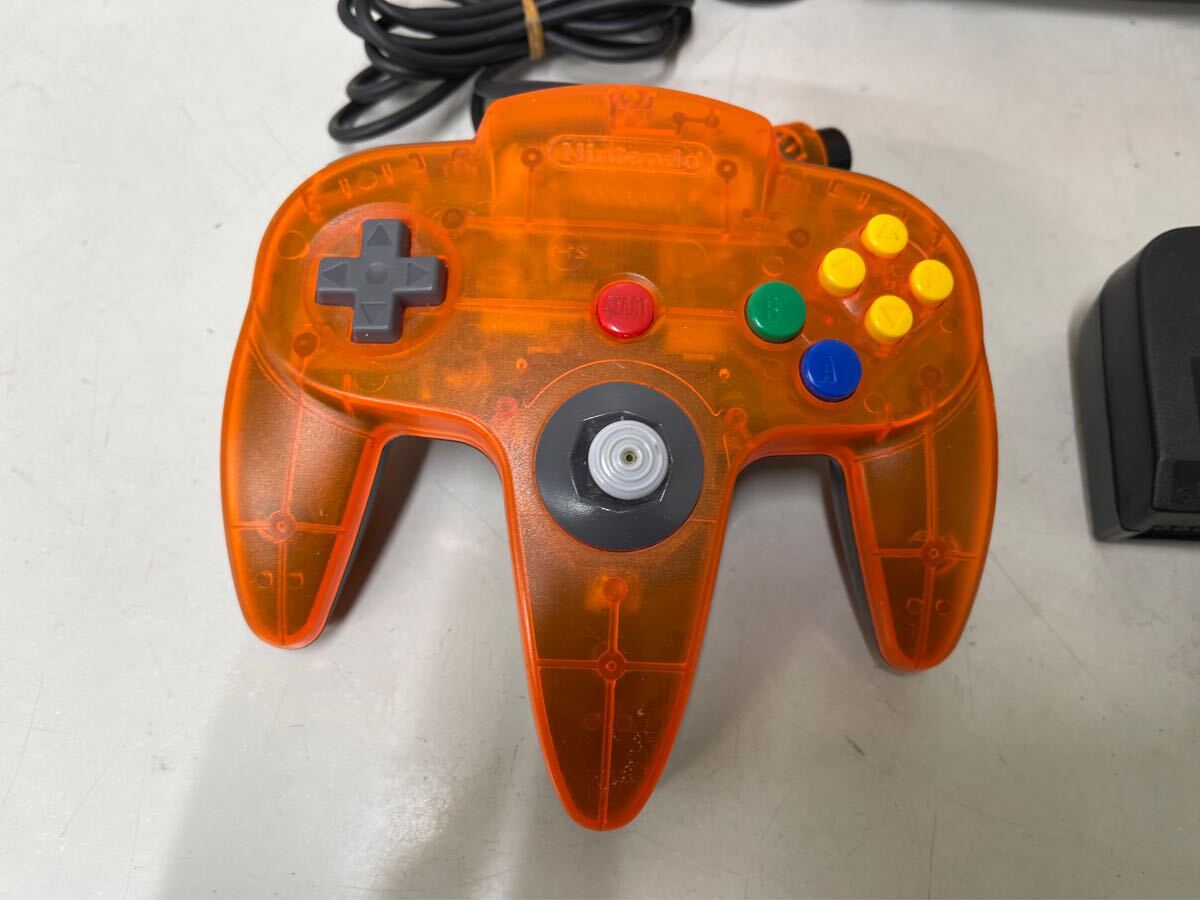 B628 N64 ニンテンドー64 本体 クリアオレンジ&クリアブラック B628 N64 ニンテンドー64 本体 クリアオレンジ&クリアブラック