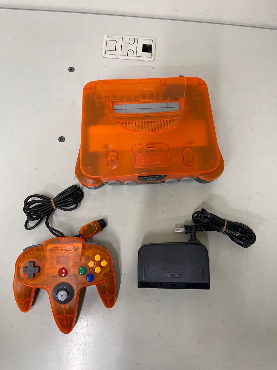 B628 N64 ニンテンドー64 本体 クリアオレンジ&クリアブラック B628 N64 ニンテンドー64 本体 クリアオレンジ&クリアブラック