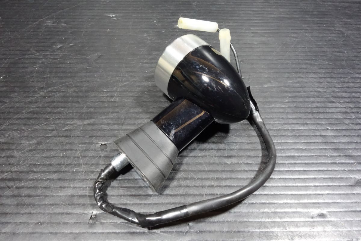 LED ウインカー フロント トライアンフ 純正 ストリートツイン ボンネビルT120 スラクストン 1200 R 検索 A9838023 #R20250303