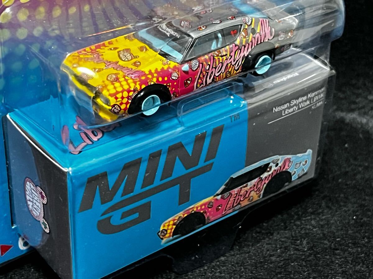 MINI GT 1/64 チェイスカー／シークレット ニッサン