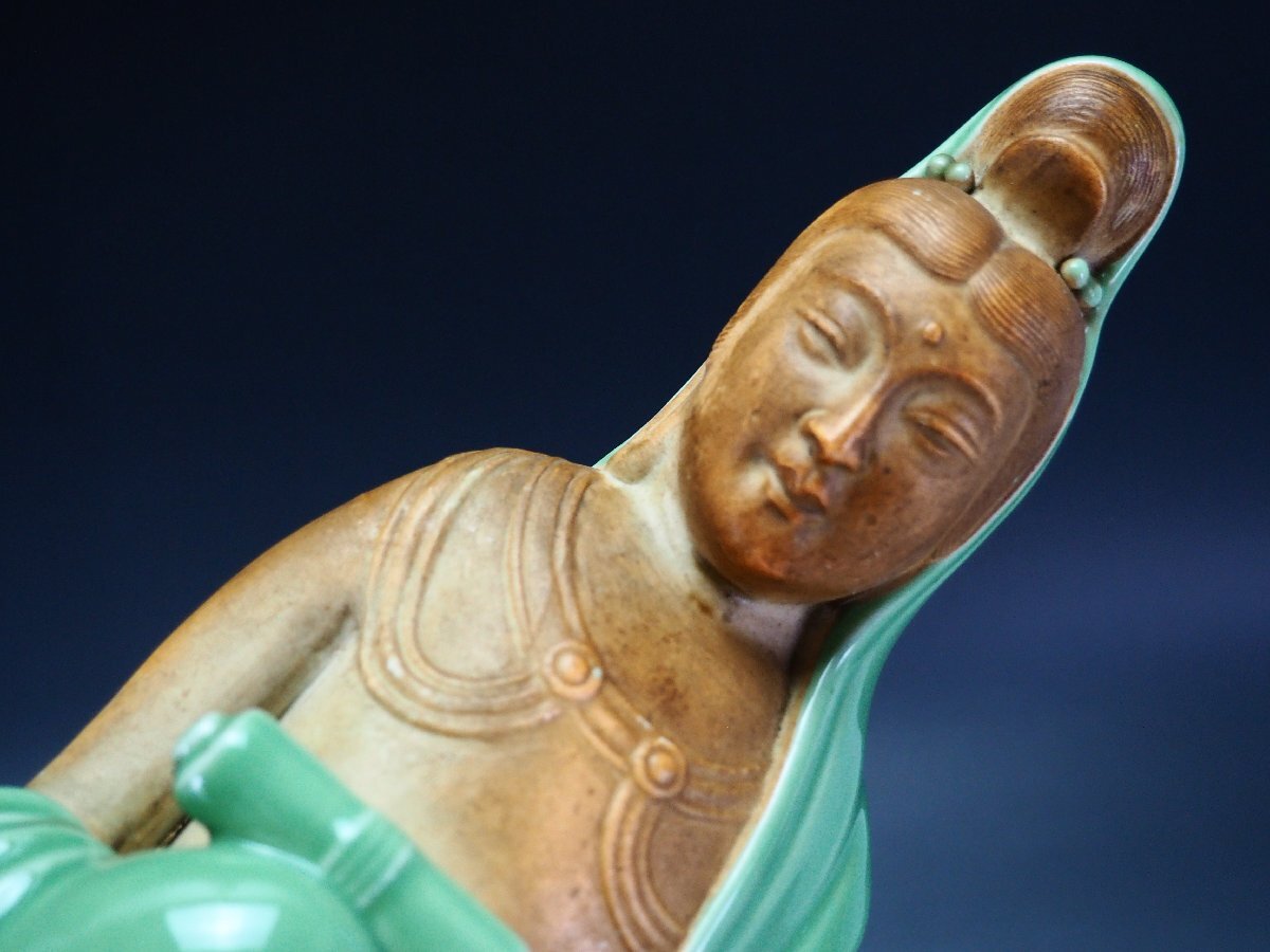 治】『諏訪蘇山』作 青磁観音像☆高さ 37.2cm 置物 仏像 治】『諏訪蘇山』作 青磁観音像☆高さ 37.2cm 置物 仏像