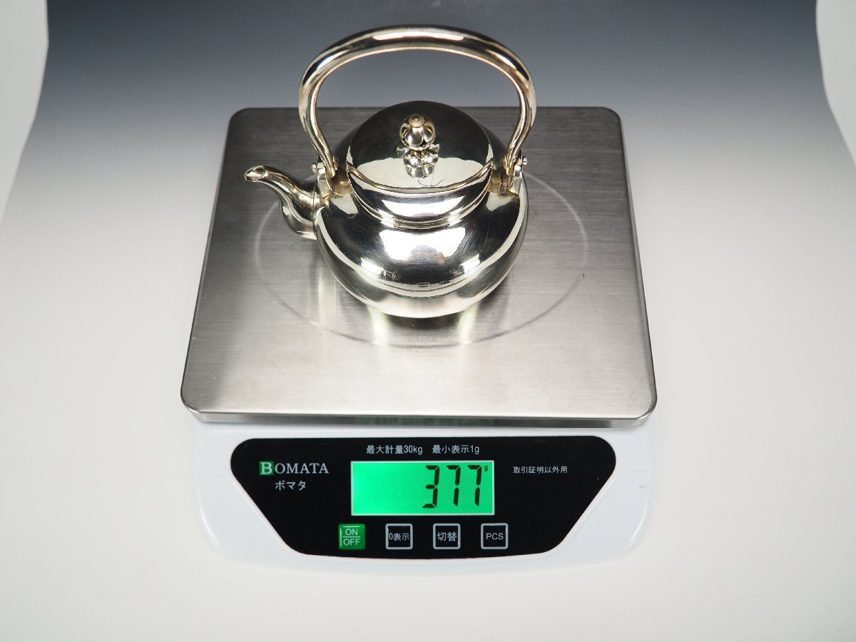 治】金工師『吉原寿亀』作 純銀製 急須☆銀重377g 煎茶湯沸 銀 治】金工師『吉原寿亀』作 純銀製 急須☆銀重377g 煎茶湯沸 銀