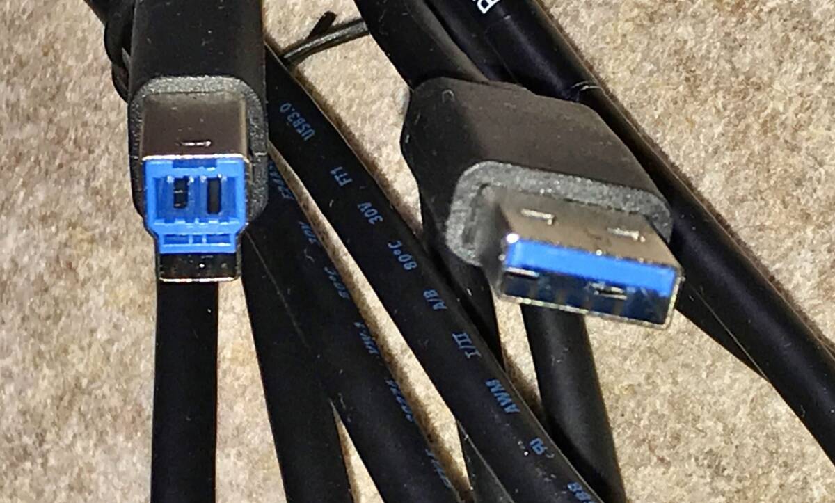 ◇USB3.0 1.8m?USB3.0A (オス)-USB3.0B (オス)?USBケーブル?新品未使用