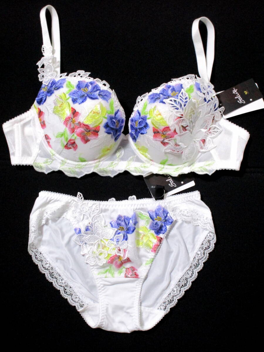 редкий Wacoal sa route Salute bla& шорты E75 Mmadaga Skull 46G новый товар с биркой 506* редкий Wacoal sa route Salute bla& шорты E75 Mmadaga Skull 46G новый товар с биркой 506*