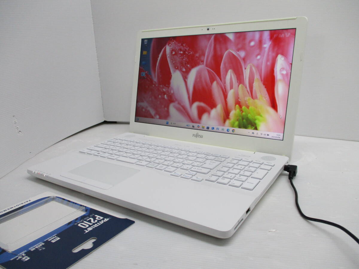 ★激安SSD搭載セットアップ済PC!早い者勝ち特価品★富士通 AH42/B2★Windows11 Intel Celeron 3865U Bluetooth DVDスーパーマルチ