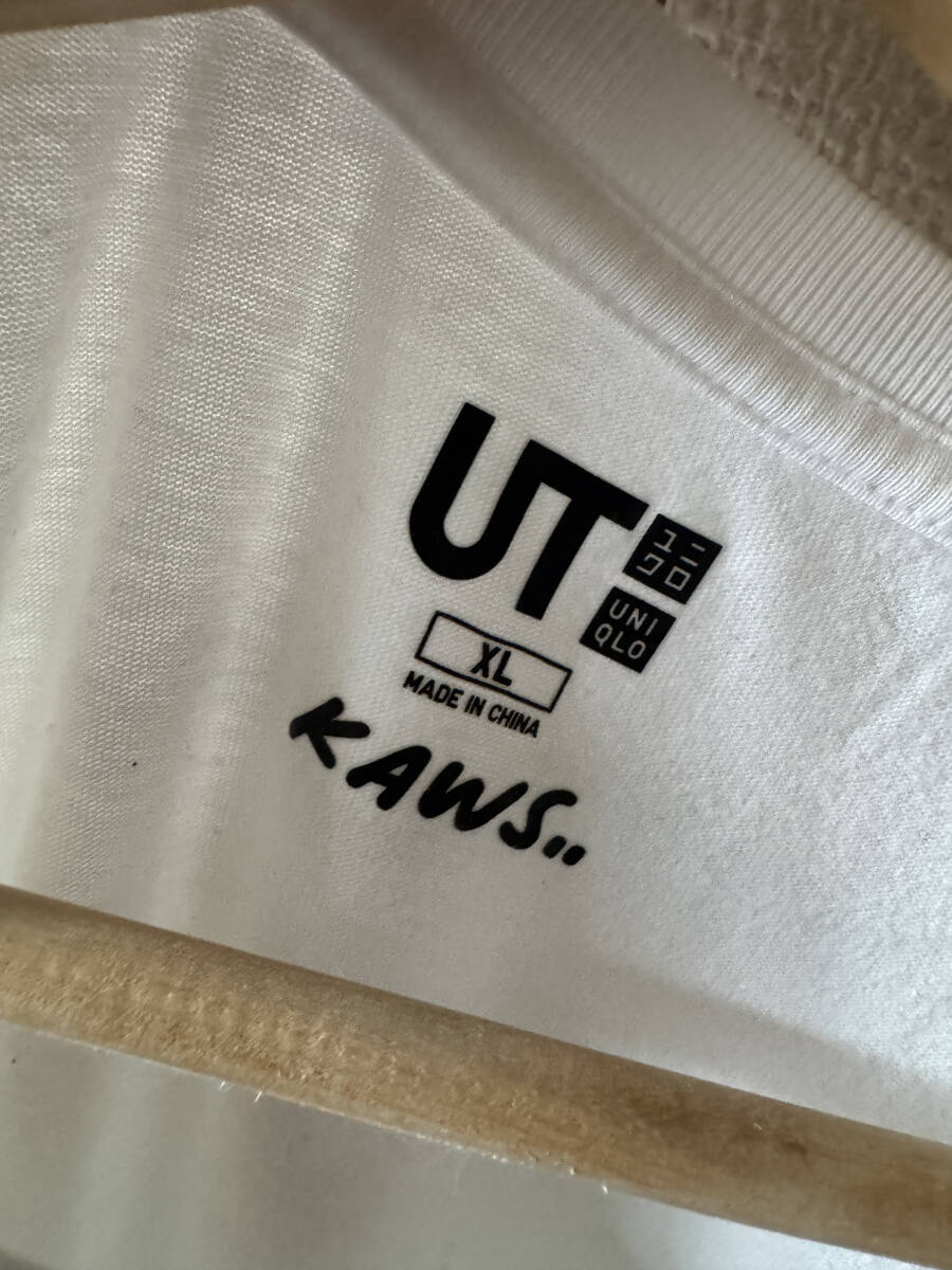 UNIQLO × KAWS UT XL ユニクロ カウズ グラフィック Tシャツ tee