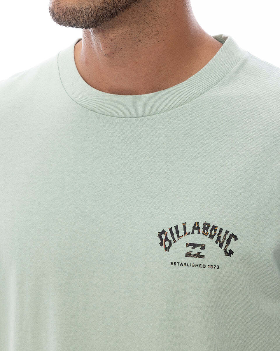 ★送料無料★2025春夏 新品【BILLABONG/ビラボン】ARCH FILL Tシャツ 【OVER FIT】 SGN メンズL BF011208