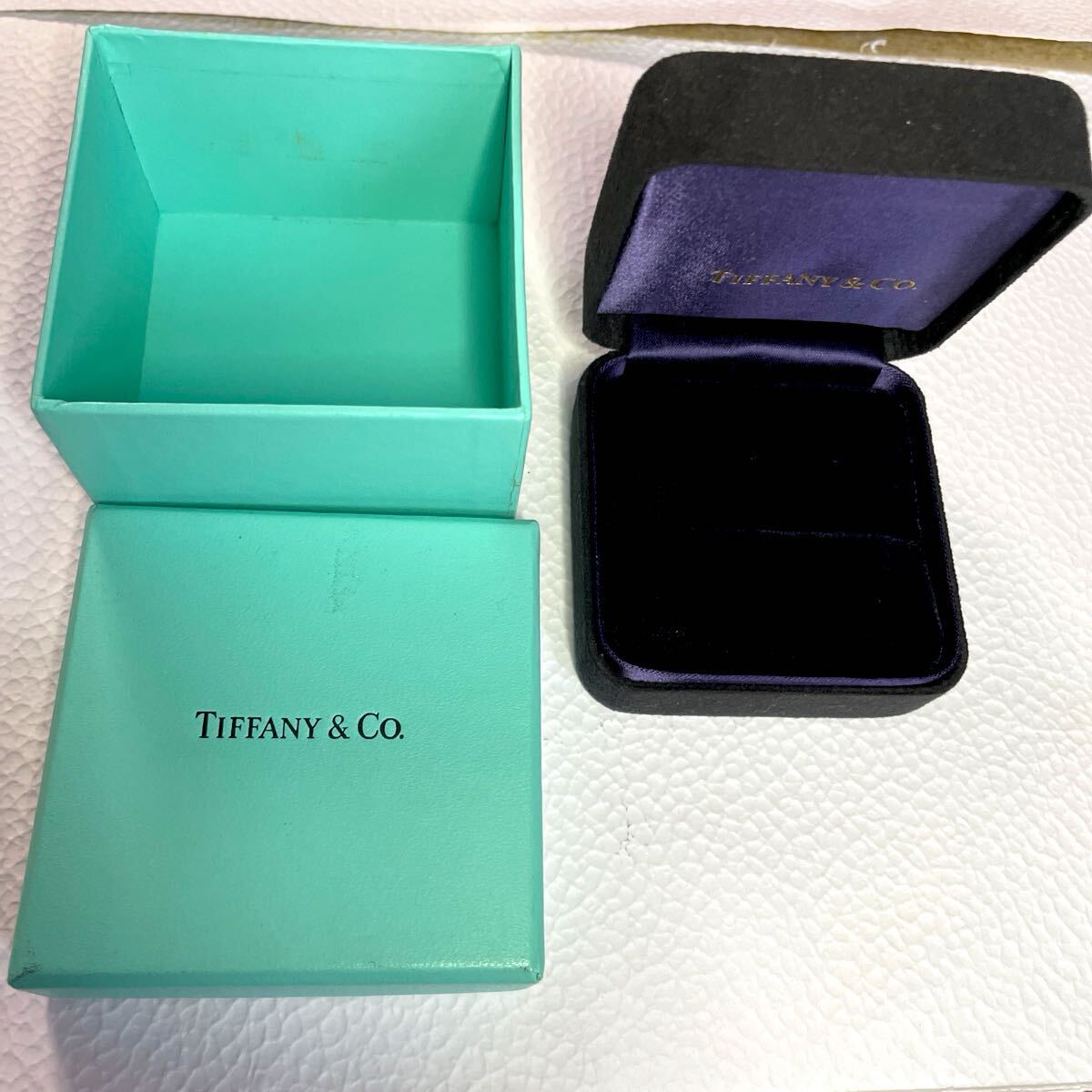 Tiffany 箱　ケース　美品 ティファニー アクセサリーケース