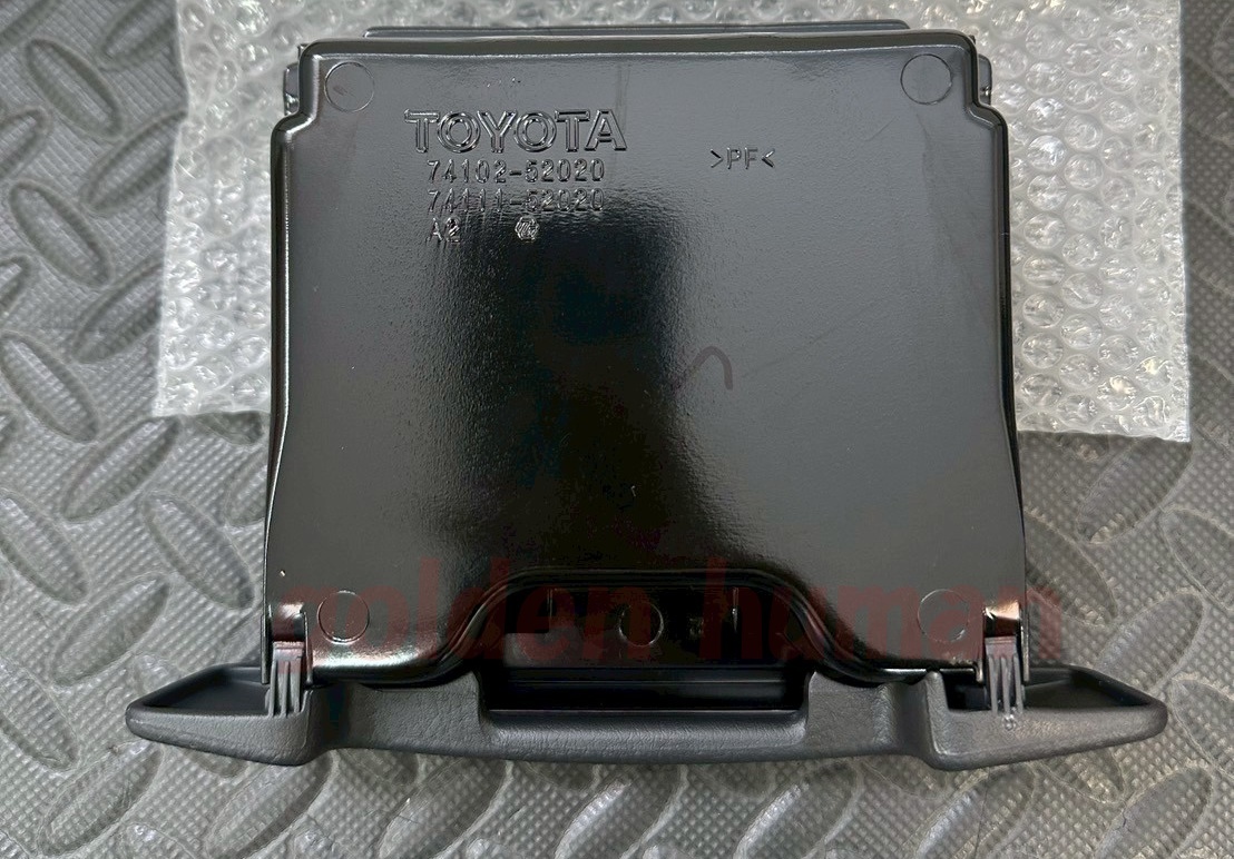 ■新品■トヨタ 純正 TOYOTA プロボックスサクシードNCP50系NLP51　フロント灰皿アッシュ 禁煙小物入れ