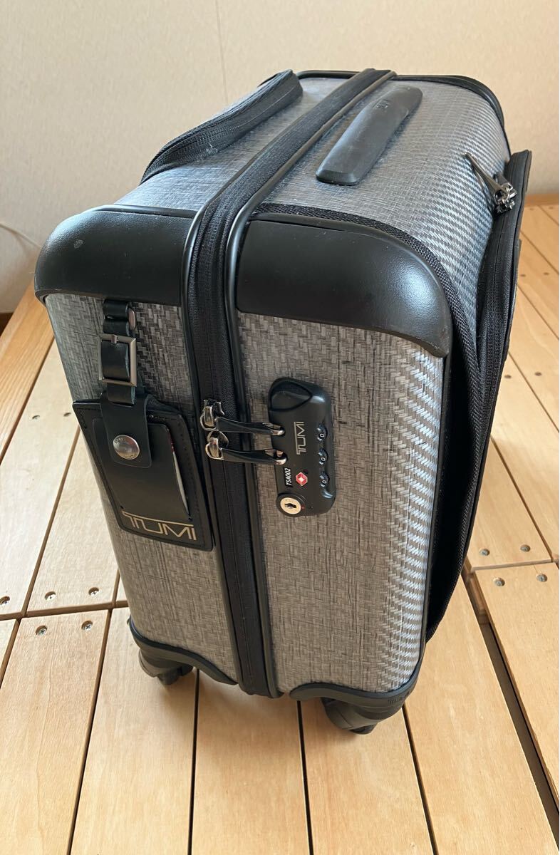 TUMI キャリーケース キャリーバッグ ブリーフケース 希少 TUMI キャリーケース キャリーバッグ ブリーフケース 希少