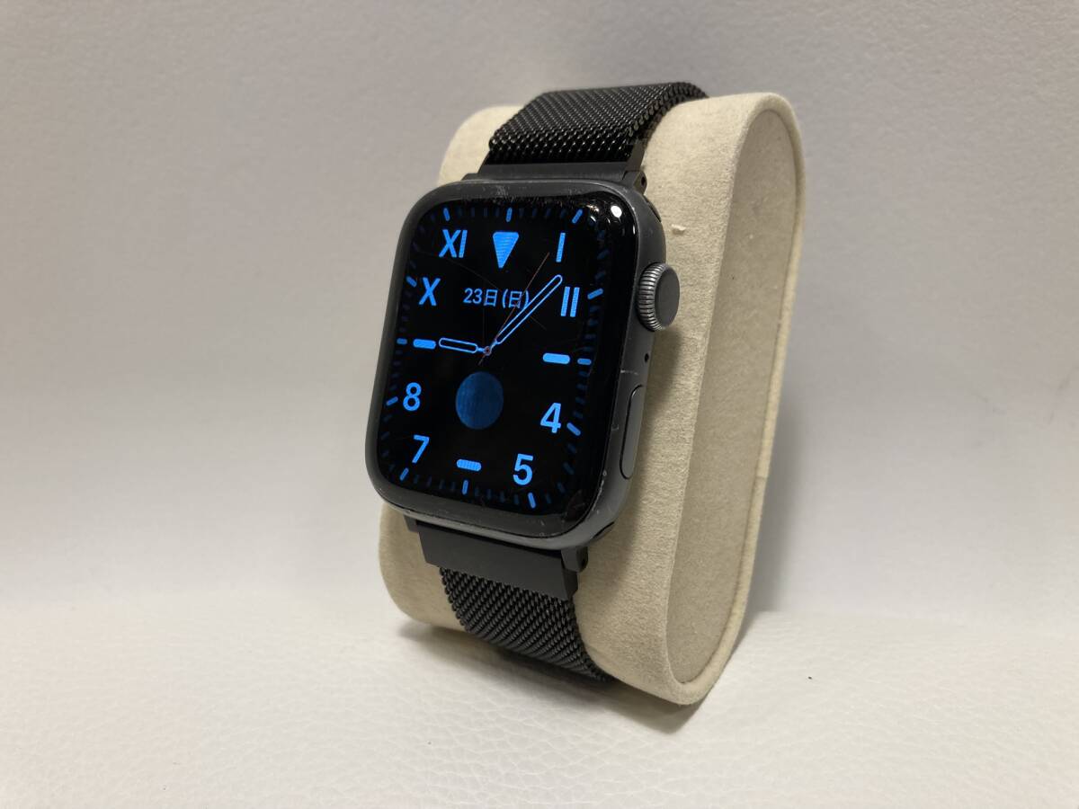 Apple Watch Series 4 GPSモデル 44mm【中古】(スマートウォッチ Apple Watch Series 4 GPSモデル 44mm【中古】(スマートウォッチ