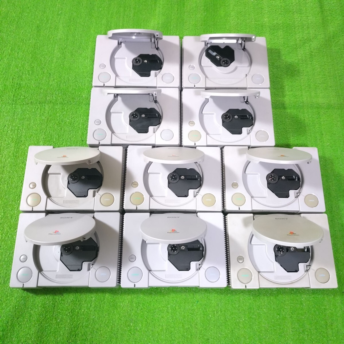 PS PS1 本体 10台 まとめ売り SCPH-7500 SCPH-7000 SCPH-5500 PS PS1 本体 10台 まとめ売り SCPH-7500 SCPH-7000 SCPH-5500