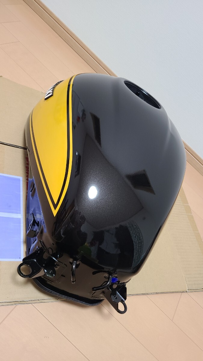 z900rs タンク イエローボール z2 z1 火の玉 Z900RS カワサキ z900rs タンク イエローボール z2 z1 火の玉 Z900RS カワサキ