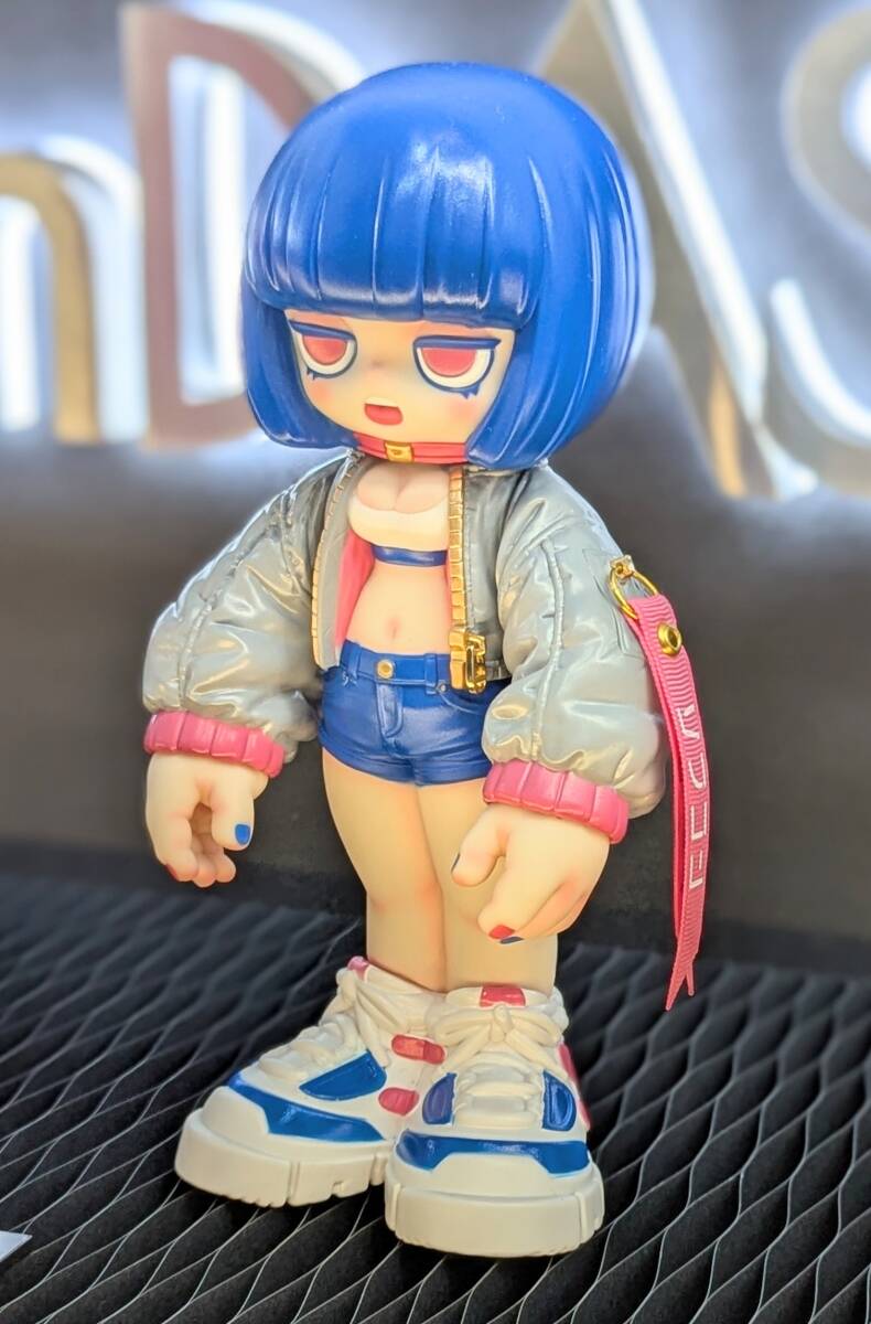 emDASH MOVE ソフコン限定カラー 青髪 ソフビ sofubi sofvi エム emDASH MOVE ソフコン限定カラー 青髪 ソフビ sofubi sofvi エム
