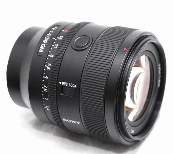 新品同様の超美品・メーカー保証書 付属品完備】SONY ソニー FE 新品同様の超美品・メーカー保証書 付属品完備】SONY ソニー FE