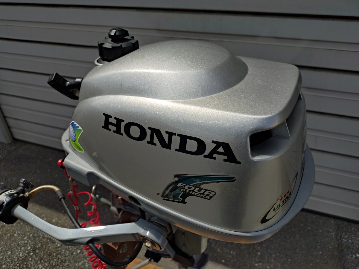 33売切 HONDA 2馬力 船外機 4スト 訳アリ難アリ S足 小型船舶用 33売切 HONDA 2馬力 船外機 4スト 訳アリ難アリ S足 小型船舶用