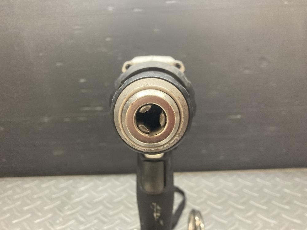 0140 рекомендация товар 0 Makita makita заряжающийся шуруповерт DF484D корпус только 