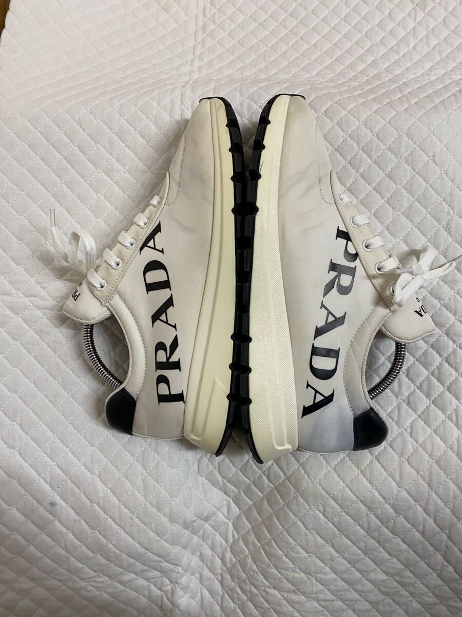 プラダ スニーカー メンズ ホワイトPRADA サイズ8 PRADAロゴ プラダ スニーカー メンズ ホワイトPRADA サイズ8 PRADAロゴ