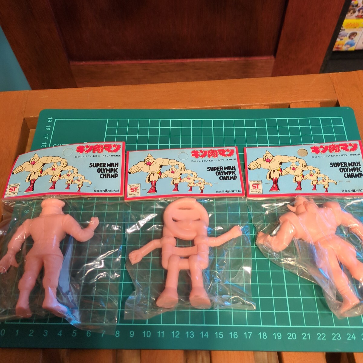 キン肉マン キン消し 3体セット未開封 当時物 昭和レトロ キン肉 キン肉マン キン消し 3体セット未開封 当時物 昭和レトロ キン肉