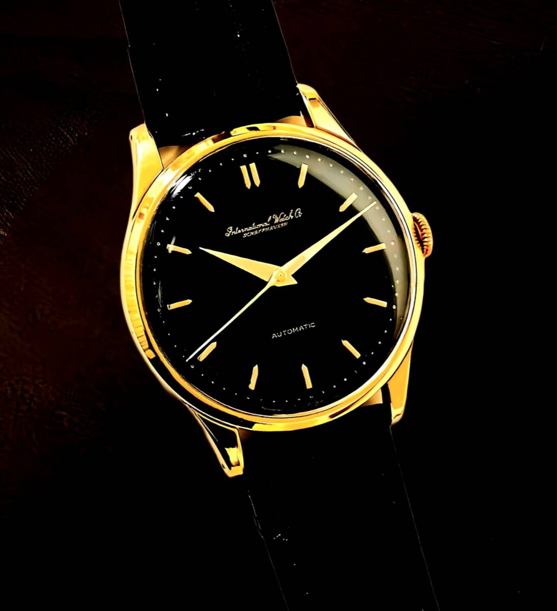 本物☆IWC ーシャフハウゼン ゴールドBlackダイヤル cal.853 本物☆IWC ーシャフハウゼン ゴールドBlackダイヤル cal.853