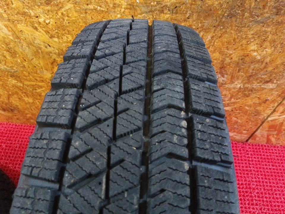 ブリヂストン VRX2 145/80R13 社外 ZACK JP-710 13×4J 4H/100 溝 ブリヂストン VRX2 145/80R13 社外 ZACK JP-710 13×4J 4H/100 溝