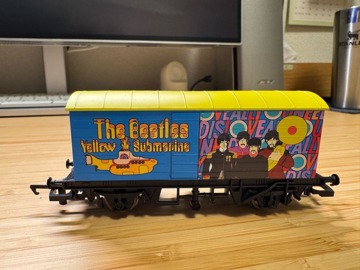 Yahoo!オークション - HORNBY ビートルズ貨車4両と牽引機 新品 Yahoo!オークション - HORNBY ビートルズ貨車4両と牽引機 新品