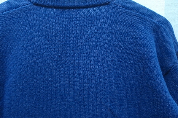 2-0869B/トラサルディVネックウールニット TRUSSARDI