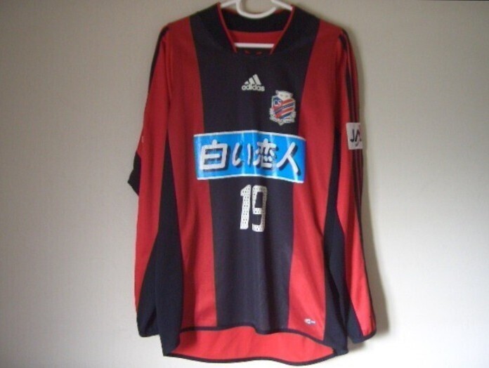 アディダス コンサドーレ札幌 ユニフォーム
