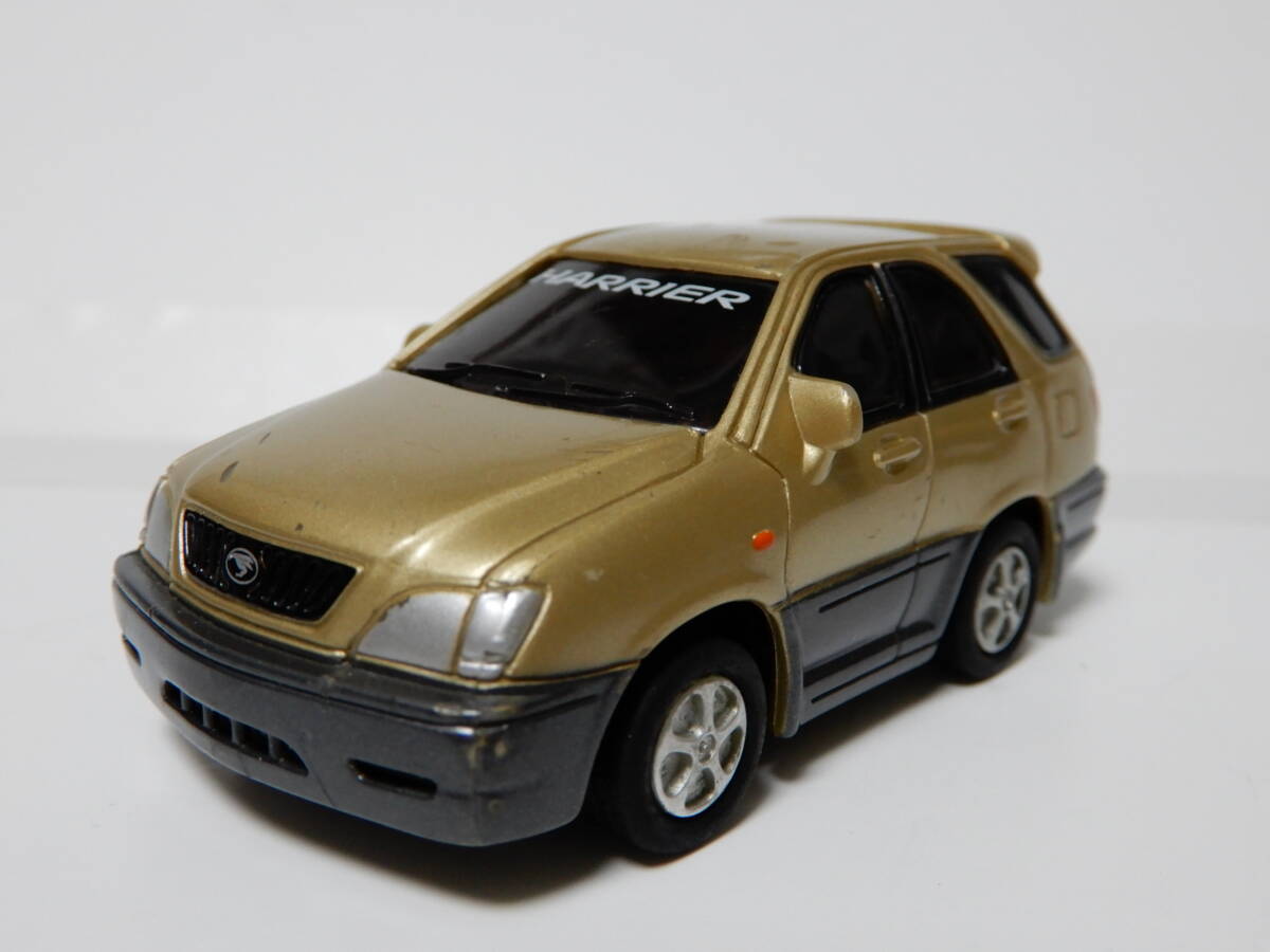 中古 チョロＱ トヨタ ハリアー 3.0 FOUR　ビークルセレクション ミニカー TOYOTA HARRIER T.T.C. 2000　初代カラー