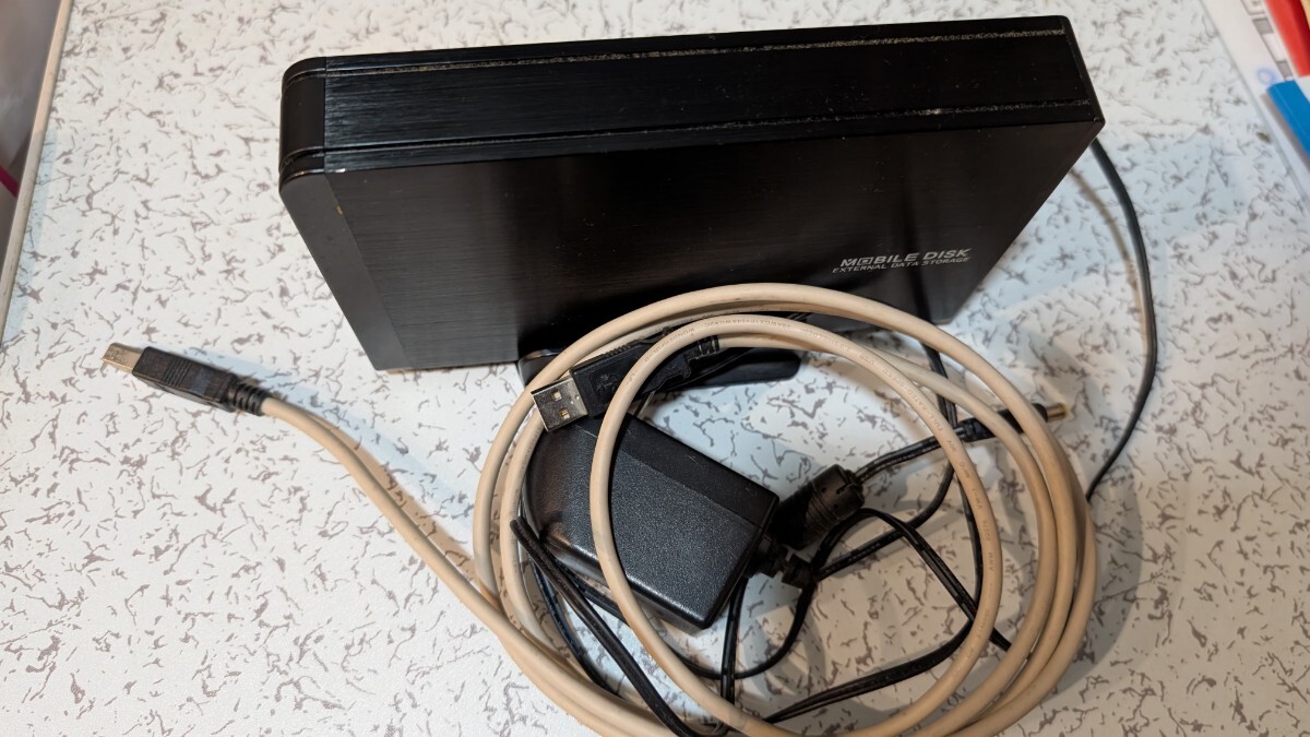 MOBILE DISK.モバイル EXTERNAL DATA STORAGE 外付ハードディスク 電源、USBケーブル、HDD2TB付：送料ヤマトコンパクト便750円〜