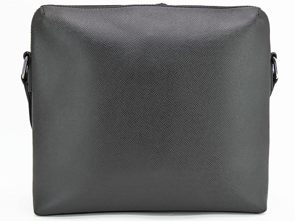 ほぼ新品 ルイヴィトン タイガ グリゴリ メッセンジャーPM 斜め掛け ショルダーバッグ クロスボディバッグ ブラック M30238_画像2