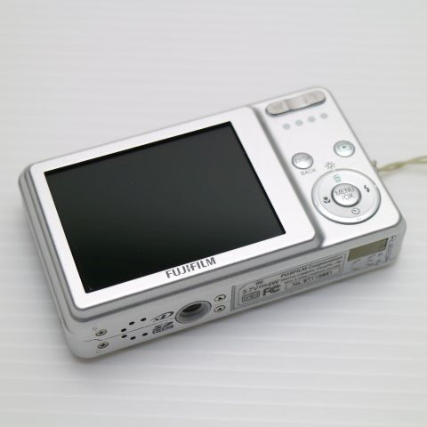 Fujifilm FinePix J10 Silver Digital Camera Body - Used Fujifilm FinePix J10 Silver Digital Camera Body - Used