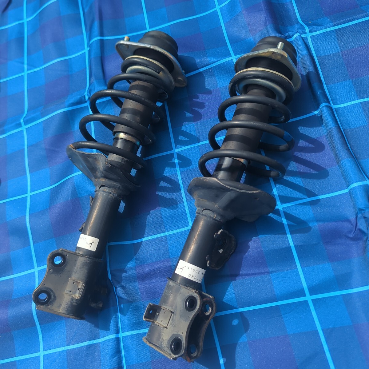 SUZUKI エブリィワゴン DA64W 純正 サスペンション一式 1台分 SUZUKI エブリィワゴン DA64W 純正 サスペンション一式 1台分