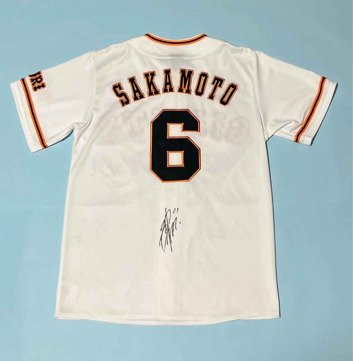 送料無料 即決 読売ジャイアンツ 坂本勇人選手ユニフォーム フル 送料無料 即決 読売ジャイアンツ 坂本勇人選手ユニフォーム フル