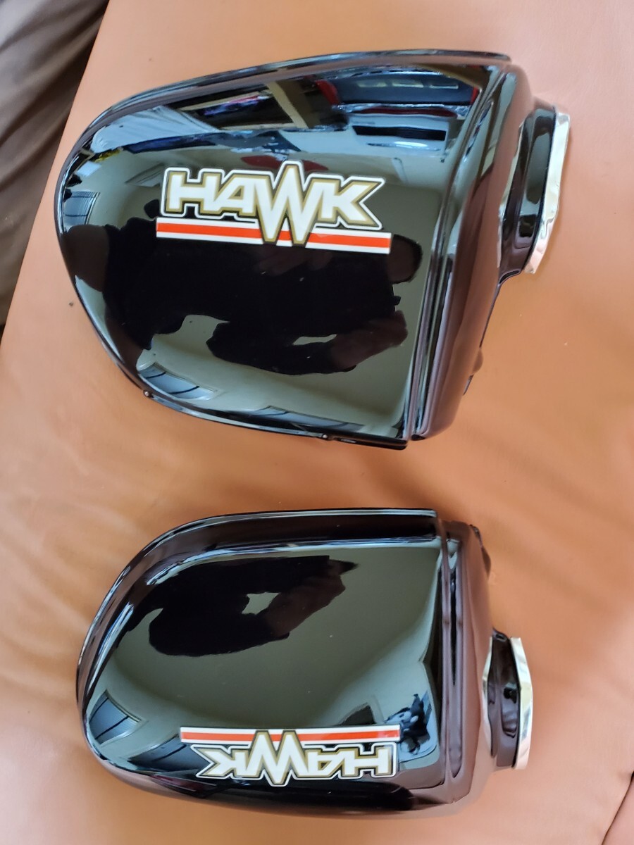 CB250T400Tホーク2、純正カラー角タンク外装セット、サイド CB250T400Tホーク2、純正カラー角タンク外装セット、サイド