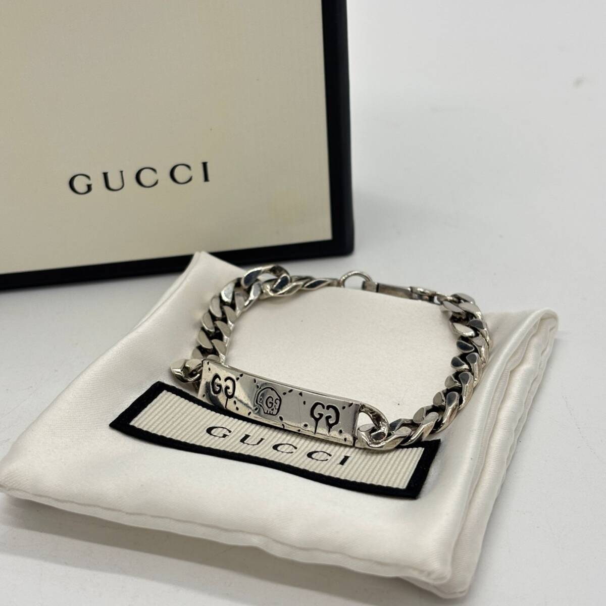 【洗練された個性✨】Gucci ブレスレット 喜平チェーン ゴーストデザイン 洗練された個性】 Gucci グッチ ブレスレット 喜平チェーン