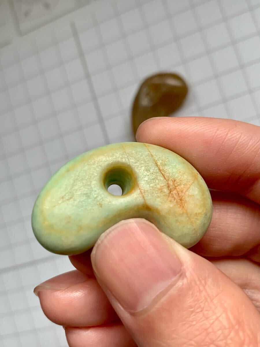 古代勾玉 古墳期 糸魚川翡翠 出土大珠石笛須恵器翡翠勾玉縄文 古代勾玉 古墳期 糸魚川翡翠 出土大珠石笛須恵器翡翠勾玉縄文