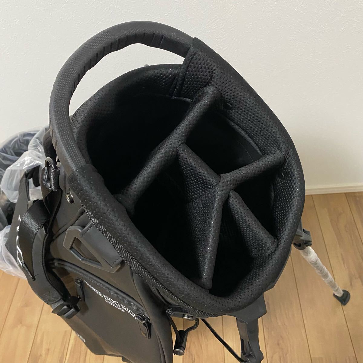新品未使用TDN GOLFスタンド式キャディバッグ スコットランド 新品未使用TDN GOLFスタンド式キャディバッグ スコットランド