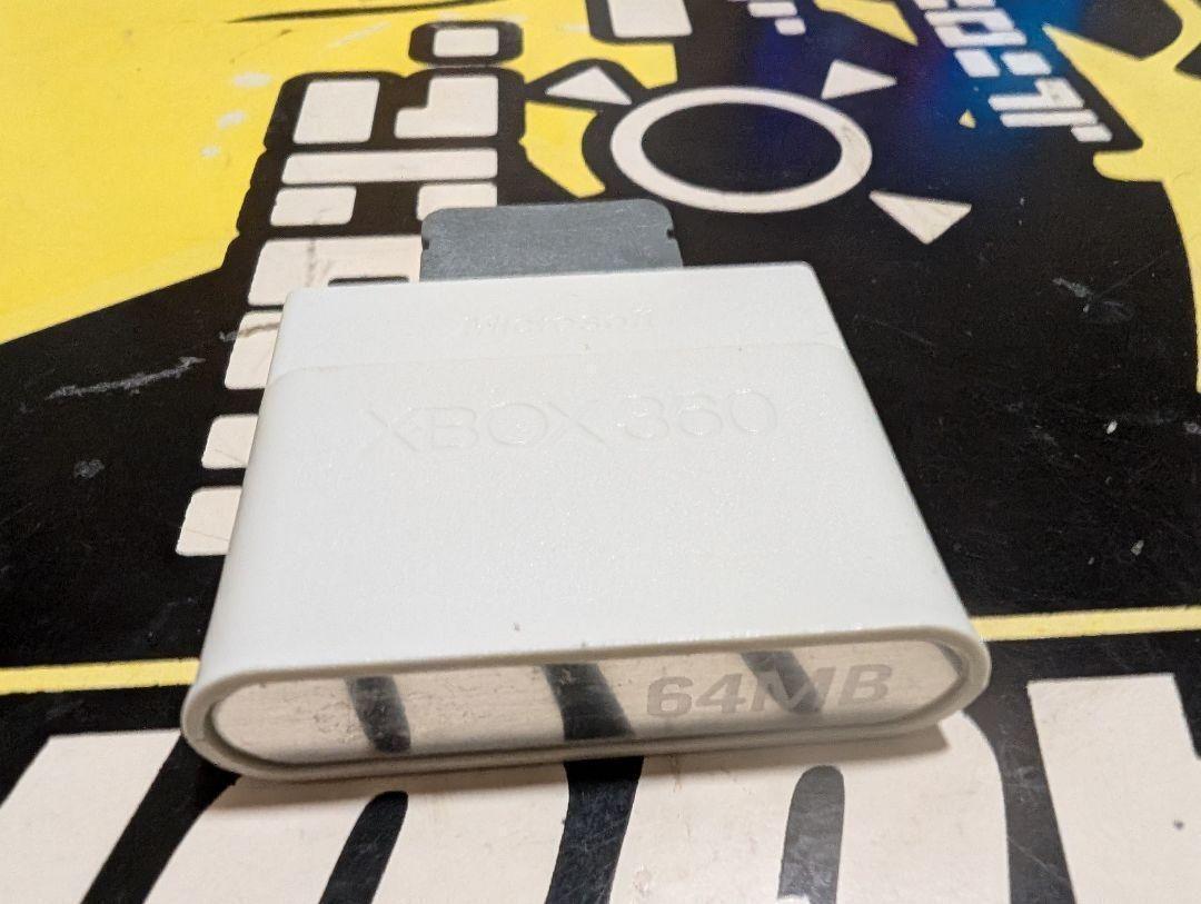 2 шт XBOX360 память 64MB Microsoft