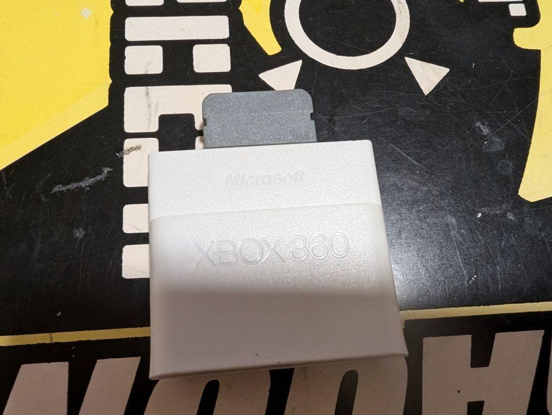 2 шт XBOX360 память 64MB Microsoft