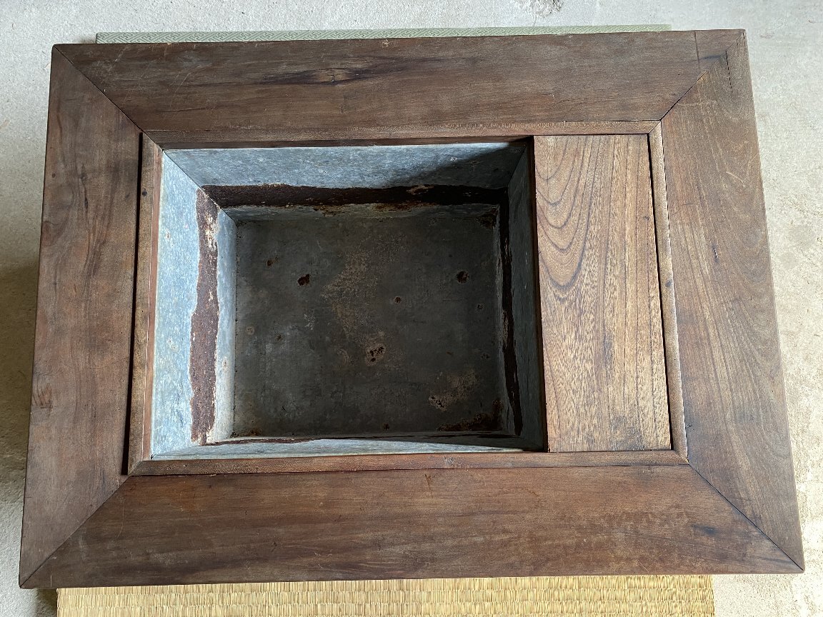 欅 関西火鉢 長火鉢 けやき 帳場▽囲炉裏テーブル引き出し手焙り 欅 関西火鉢 長火鉢 けやき 帳場▽囲炉裏テーブル引き出し手焙り