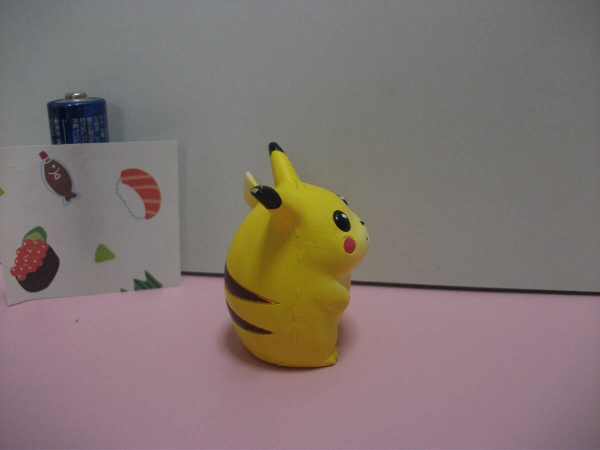 ポケモン モンコレ 初期 ピカチュウ フィギュア 人形 任天堂 ポケモン モンコレ 初期 ピカチュウ フィギュア 人形 任天堂
