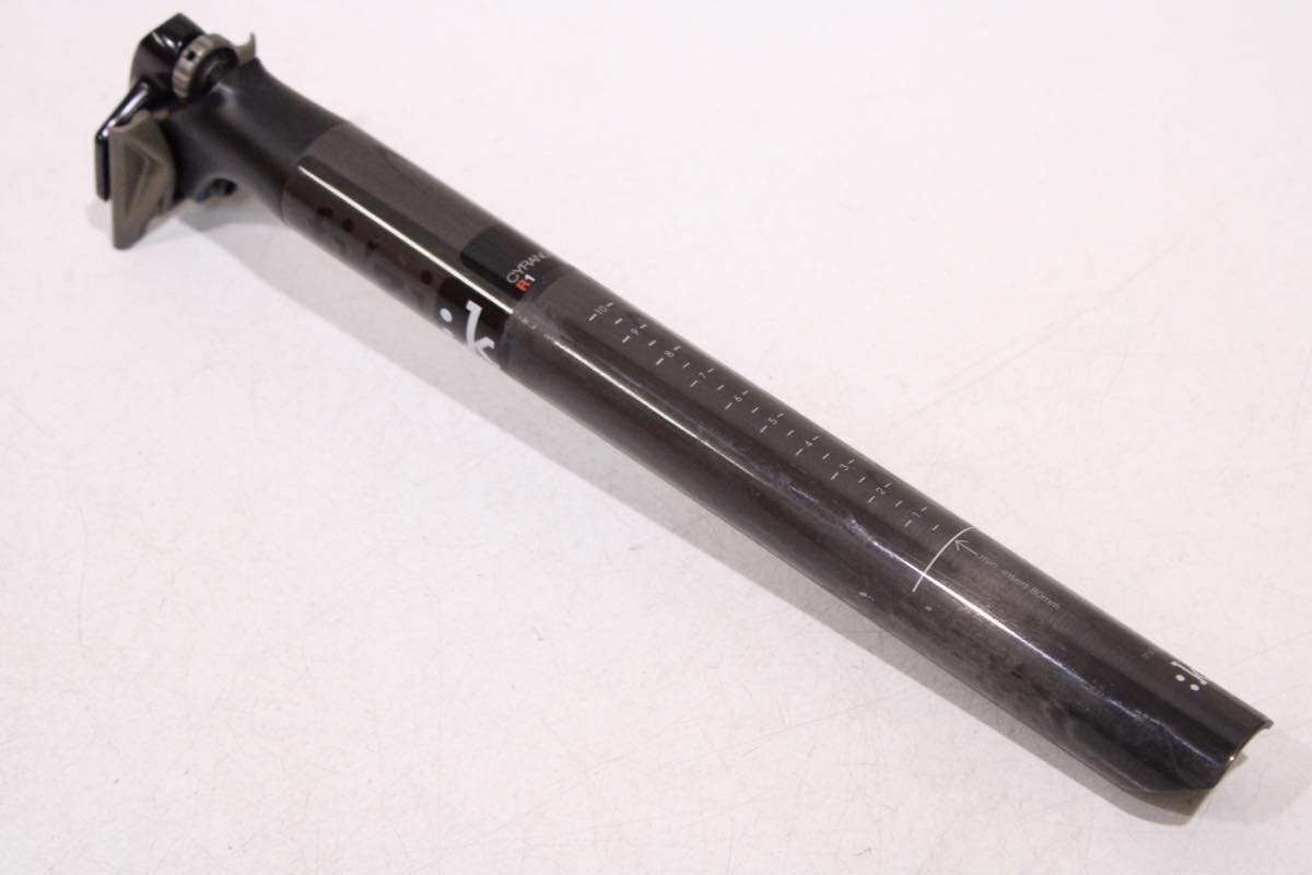 ★fi'zi:k フィジーク CYRANO R1 カーボンシートポスト Φ31.6mm ※注意事項(xiàng)あり