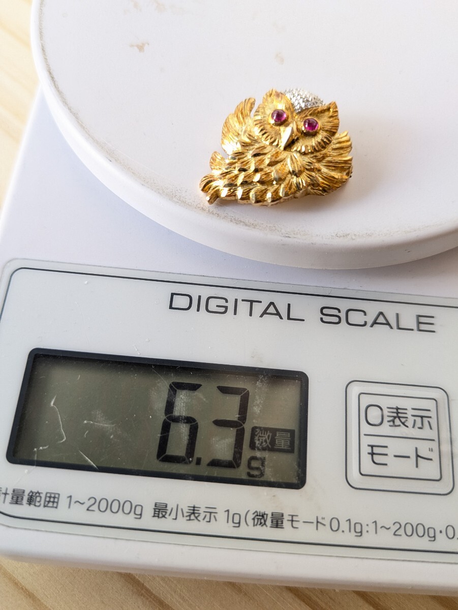 #J28[K18 Pt900 0.10 carat ].... золотой. сова брошь 6.3.18 золотой платина б/у товар ювелирные изделия стоимость доставки ¥230