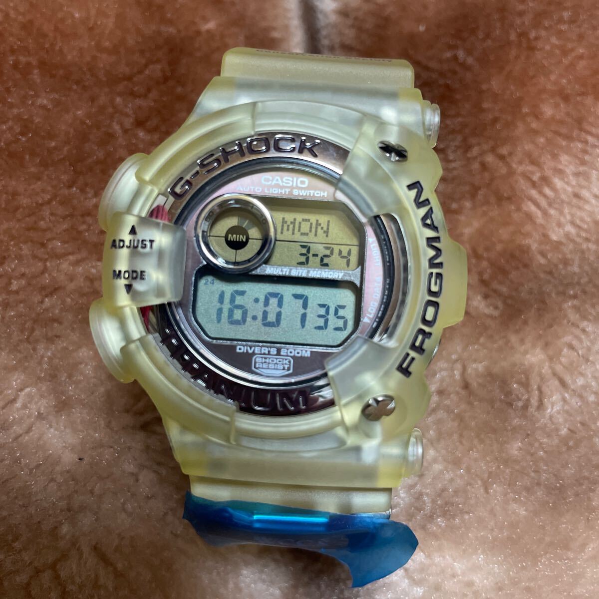 送料無料 DW-9900WC-5T 未使用 WCCS FROGMAN G-SHOCK マンタ