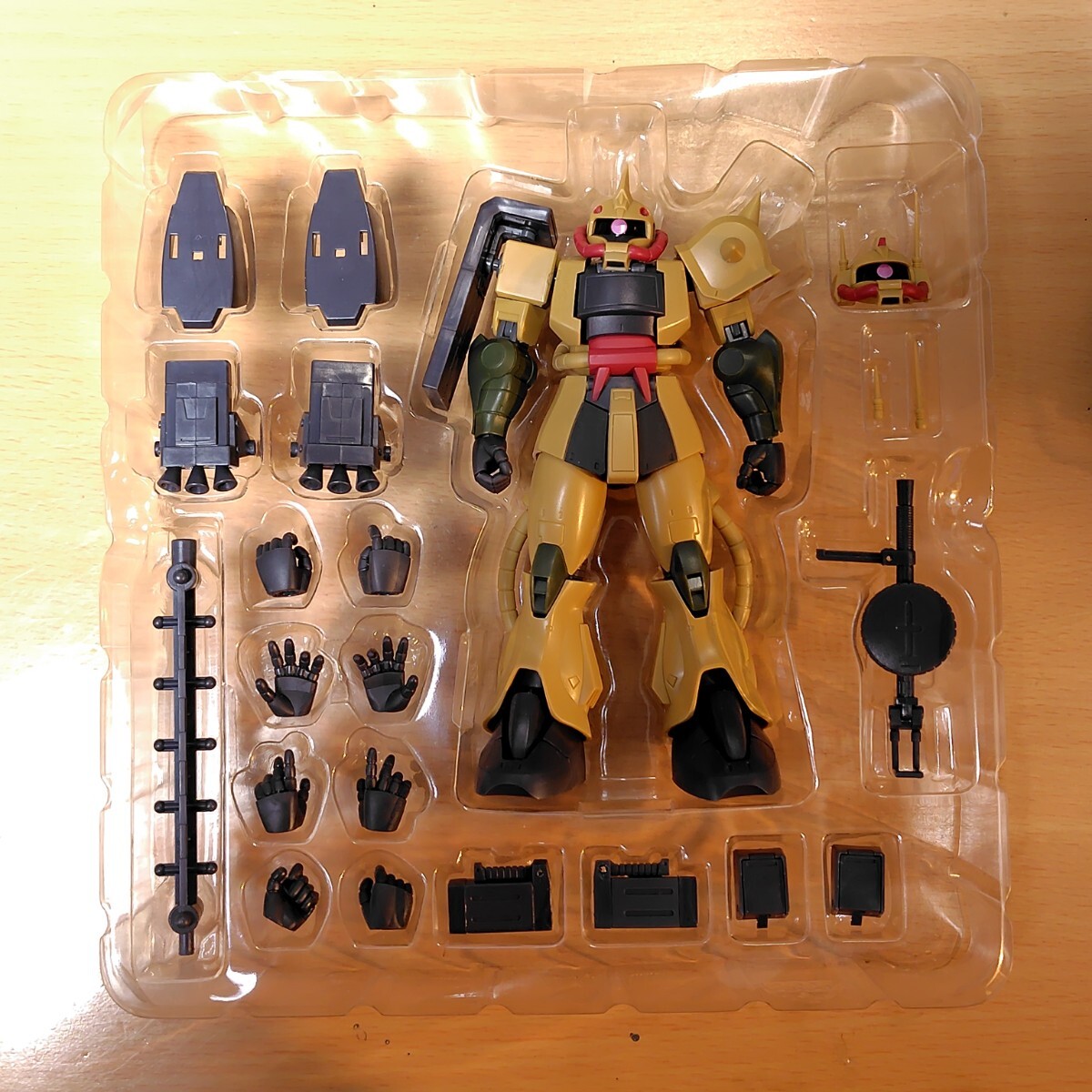 輸送箱付き ROBOT魂 MS-06D ザク・デザートタイプ ver 輸送箱付き ROBOT魂 MS-06D ザク・デザートタイプ ver